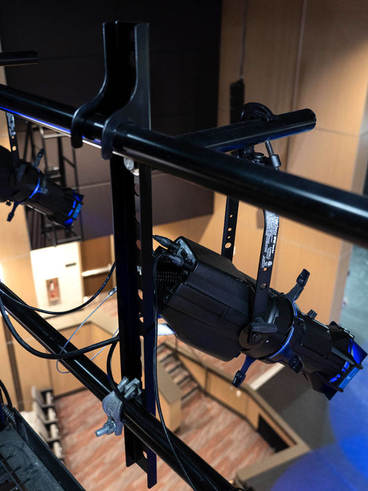 Heavy Duty Fixture Outrigger Bracket